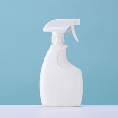 China 500ml Cosmetics Spray White Cute Garden Spray Bottle Alcohol Sprinkler Wholesale Price for sale