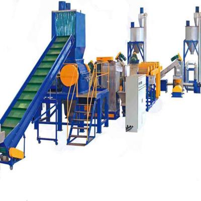 China PET bottle recycling waste plastic bottle recycling machine / pp pe hdpe flakes washing recycling line for sale