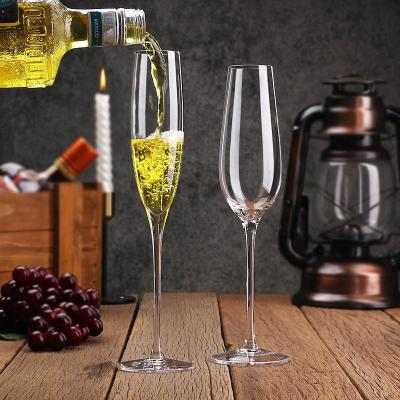 China Modern Simplicity Wedding Drink Set Champagne Glass Wholesale European Style Personalized Wine Glasses for sale