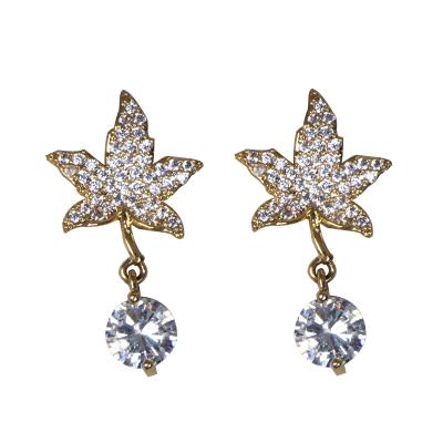 China New Arrival CLASSIC Copper Zircon Maple Leaf Earrings With Tassel Pendant 925 Gold Plated Silver Women Earrings 18k Needle Jewelry for sale