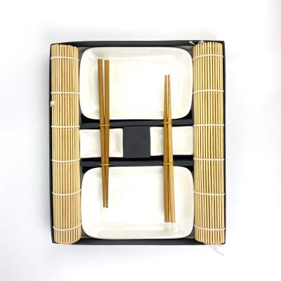 China 2021 Sustainable Newcomer European Style White Plates Bamboo Chopsticks Dinnerware Set With Sushi Mat for sale