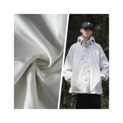 China Wrinkle Resistant High quality soft downproof woven 57%Viscose 43%Polyester Lining Rayon Fabric for sale