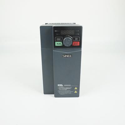 China Hot AC Conveyor Frequency Inverter Converter Fans/Pumps/Motors Factory Sales Single Phase for sale