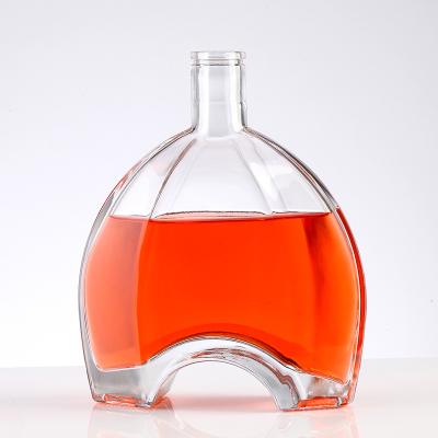 China Cheapest liquor glass bottle liquor glass bottles brand new design beverage brandy bottles for sale