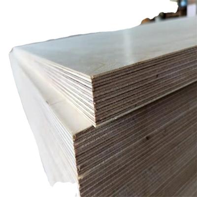 China Chinese Premium Baltic Birch Plywood B/BB Grade Plywood Board For Wood Cutting And Projects Laser CNC 3mm Commercial 1/8 X 12 X 20 Inch for sale