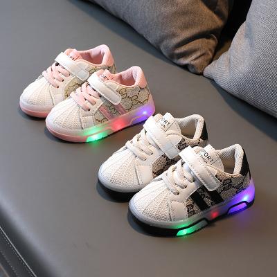 China New Flat Design Kids Cheap Breathable Casual Sneakers Running Lighted Walking Shoes Led Shoes Kids for sale