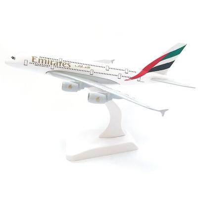 China Alloy Diecast Toy Airplane Emirates 380 Airplane Model Toy Custom Wholesale Holiday Gift 20cm for sale