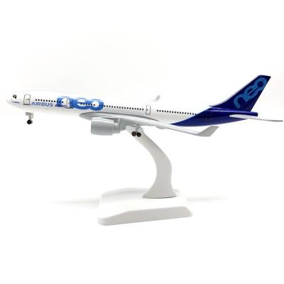 China Diecast Model Toy Quality Choice 20CM Alloy Airplane Model Toy A330 Die Cast Model Plane Availanble For Collection for sale