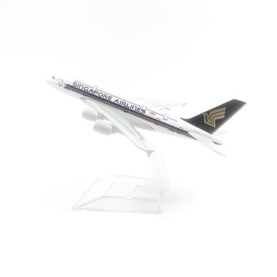 China Toy Chinese Supplier Decorate16CM Singapore A380 Alloy Airplane Metal Airplane Diecast Model for sale