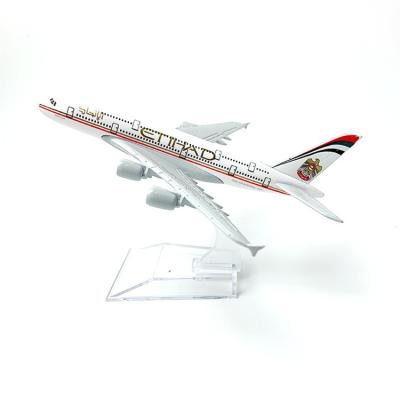 China Model Toy High Quality Factory 1:400 Collection 16CM Etihad Alloy Airplane Diecast Zinc Alloy Decoration for sale