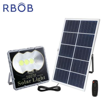 China Garden RBOB High Brightness Yard Ip66 Aluminum Waterproof Outdoor Solar Park 30w 60w 100w 200w 300w LED Flood Light for sale