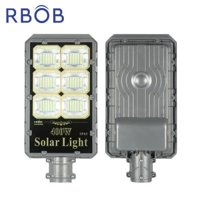 China Waterproof ROAD RBOB IP65 LED street light 60w 100w 200w 300w 400w led solar light outdoor solar street light with built-in battery for sale