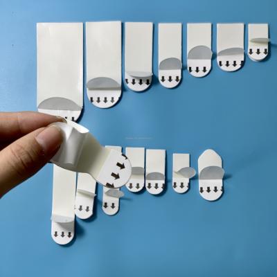 China MASKING Picture Hanging Small Mounting Refill Strips Poster Strips For Indoor Hooks for sale