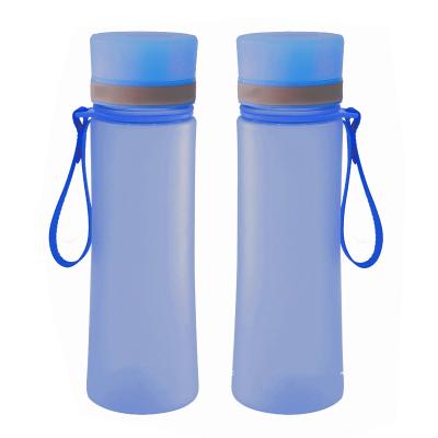 China Double Lid Tritan Sustainable Water Bottle Double Lid Drinks Bottle for Kids with Time Marker and Motivational Phrases for sale