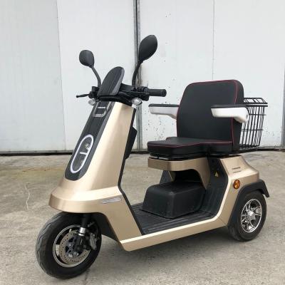 China HOT sale cheap lead acid 500W adult unisex enclosed mobility scooter for disabled three wheel electric scooter with seat for sale