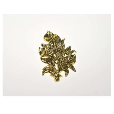 China Gold Color Coffin Accessories F09 Casket Lid Decoation Flower Shaped PP Recycle Material for sale