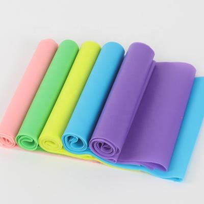 China Natural Resistance Band Environmental Protection Theraband 2000mm Hand Exercise for sale