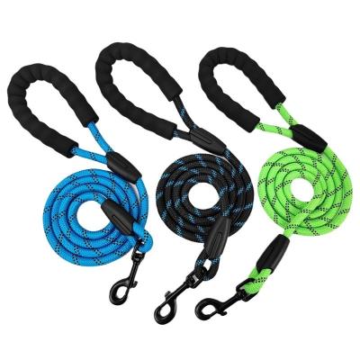 China Reflective Glow in the Dark Heavy Duty High Quality Reflective Dog Leash for sale