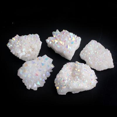 China Europe natural healing crystals plate reiki aura quartz cluster rainbow clear quartz cluster for decorate for sale