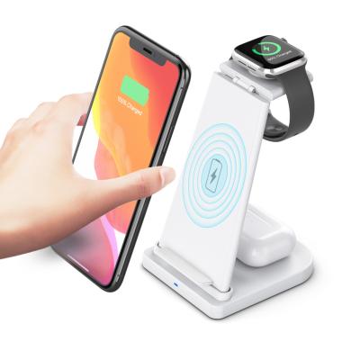 China New Smart Watch 15W Charging Station for iPhone Airpods iWatch 3 in 1 Home Office Wireless Charging Pad with Qi Certification for sale