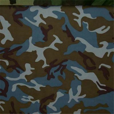 China Anti-Static Dye Camouflage Printing Tc Uniform 65%Polyester/35%Cotton Twill Fabric 195gsm With Raincoat for sale