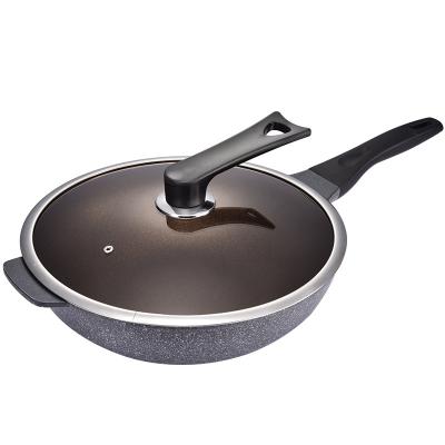 China One Piece Viable Die Casting Forming Chinese Flat and Less Oily Smoke Wok Frying Pan With Lid for sale