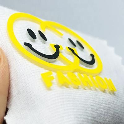 China Custom Washable 3d Pet Vinyl Raised Silicone Logo For Clothing Label High Density Silicon Rubber Heat Transfer Printed for sale