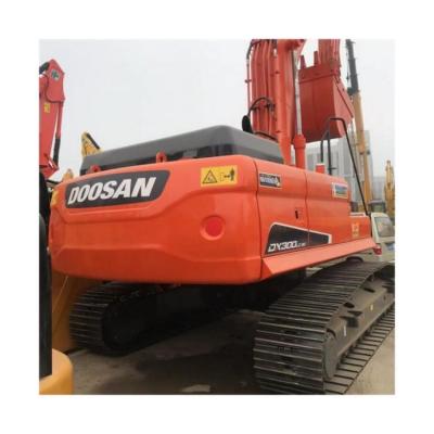 China Used Doosan DX300 Excavator with 2000 Working Hours and Original Hydraulic Valve for sale