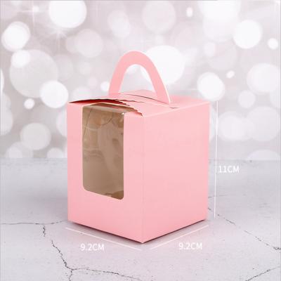 China Recycled materials manufacturer's price hot sale 1 cavity cupcake box for a varius of cake pastry packaging box for sale