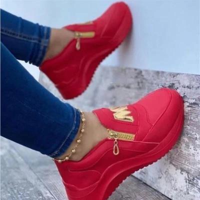 China Fashion Trend New Breathable Women Shoes Sport Large Size Flat Bottom With Thick Soles Solid-color Casual Shoes Women Sport Sneakers for sale