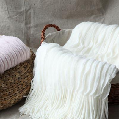 China 50CI91 100%acrylic Disposable Ruched Knit Knit Shawl Fringe Throw Blanket for sale