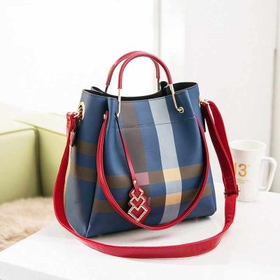 China 2022 New Designer Classic Plaid Stripe Tote Small Plaid Bucket Women Microfiber Split Leather Messenger Bags Channels Bags Ladies Handbags for sale