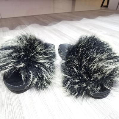 China Fashion Trend Design Attractive Fox Skin Fur Slippers For Women Sandal Slide Slipper for sale