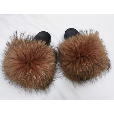 China 2022 Fashion Trend Design Wholesale New Fashion Real Fur Slide Fox Raccoon Fur Slippers For Women for sale