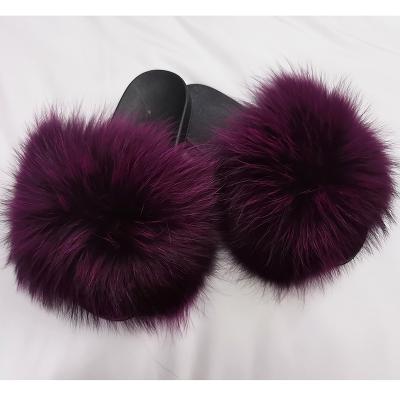 China 2023 Trend Fashion Logo Fox Raccoon Fur Slides Custom Made Furry Sandal Colored 100% Fluffy Slipper For Women for sale