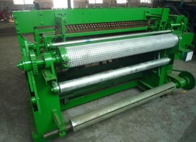 China Automatic welded wire mesh machine in roll for sale