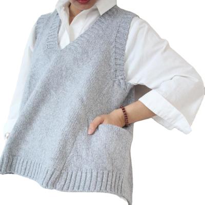 China 2021 Latest Anti-Wrinkle Factory Outlet Women Sweater Vest Casual Style Lady Sleeveless Knitted Sweater for sale