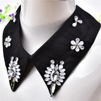 China Men's/Women's Shirt Collar Faux Stone Washable White Flower Diamond Black Manually Set Collar Rhinestone Sewing Clothing Accessories DIY Decoration for sale