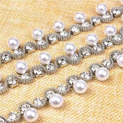 China DIY Decoration Rhinestone Pearl Flower Chain 1.8cm S Wide Bead Rhinestone Flower Chain Nail Pendant Type Beads DIY Garment Wedding Dress Belt Hair Accessories Decorative for sale