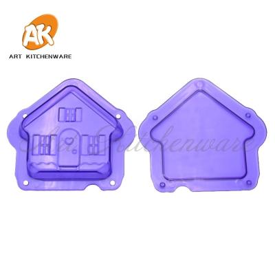 China AK 3D Stain Environmentally Friendly Chocolate House Mold Viable Creative Purple Plastic Chocolate Mold Supply CC-22 for sale