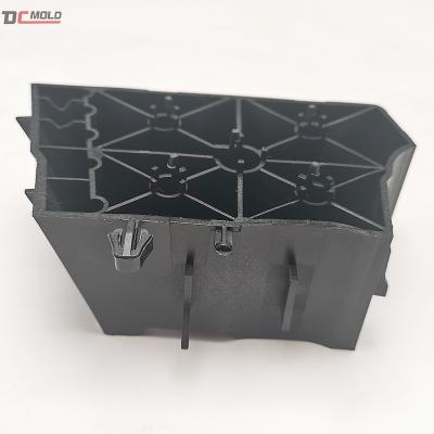 China Automobile Products OEM Plastic Interior Construction Clips Precision Injection Mold Making Service for sale