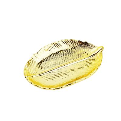 China Viable Electroplating Ceramic Jewelry Dish Leaf Jewelry Dish Starfish Bathroom Ring Gold Tray Decoration for sale