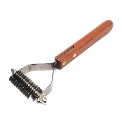 China Durable Comb Undercoat Stainless Pet Blades Rake Deshedding Tool for sale