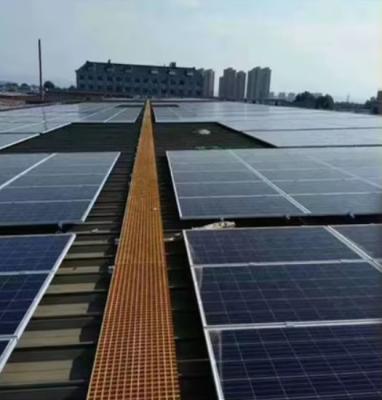 China Solar Power FRP Grating Panels Roof Top Walkways Plastic Floor Grating Sheet Panel for sale