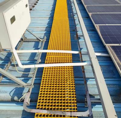 China 40*40*30mm Solar roof top panel mesh pedestrian walkway fiberglass grating FRP solar walkway for sale