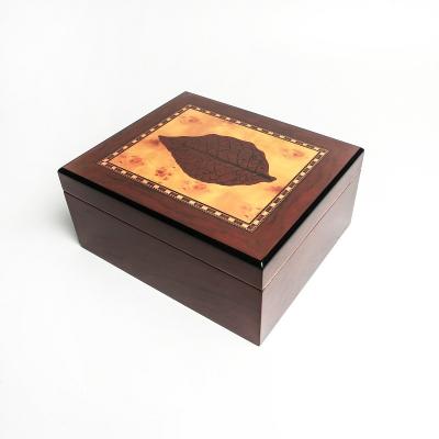 China Square Logo Wood Cigar Box custom made handmade with humidifier and hygrometer for sale