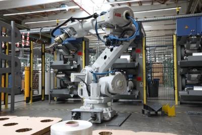 China Intuitive And Versatile Abb Myrobot 110kg 2.3m For Multi-Tasking Operations for sale