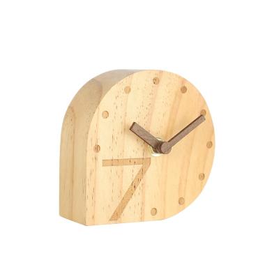 China Antique Style Pine Wood Round Shape Modern Wooden Table Clocks Fancy Table Clocks for sale