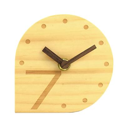 China Antique Round Shape Modern Popular Style Designer Wooden Table Clocks for sale