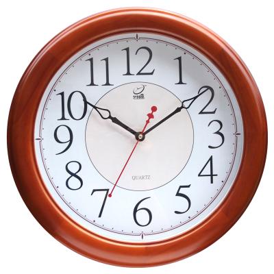 China Classic Retro Design Wooden Home Decor Personalized Customization Customized Wall Clock for sale